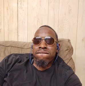 Meet your Posher, Roy